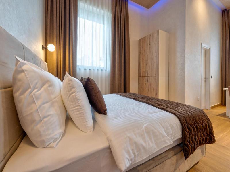 Hotel Aria image
