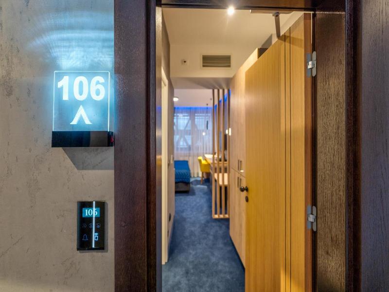 Hotel Aria image