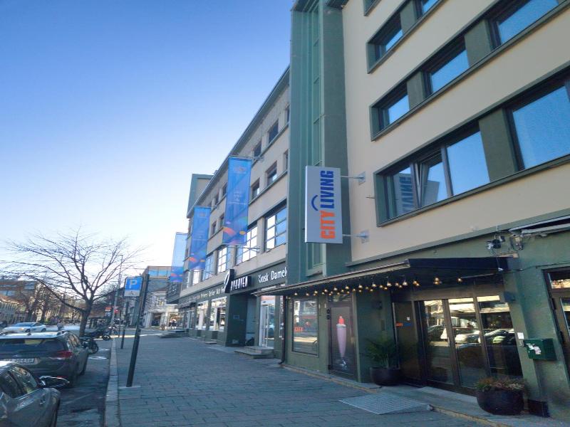 City Living Sentrum Hotel image