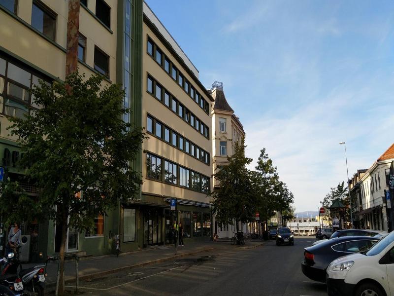 City Living Sentrum Hotel image