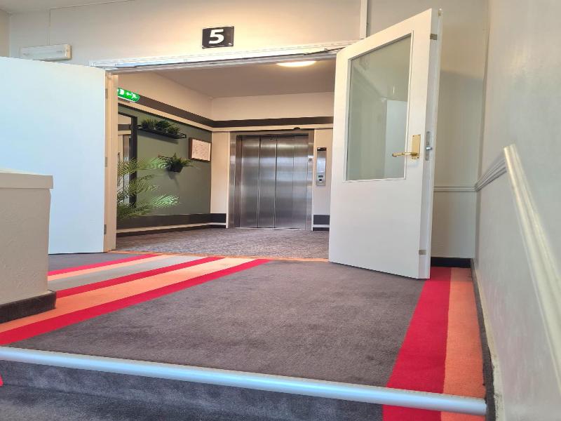 City Living Sentrum Hotel image