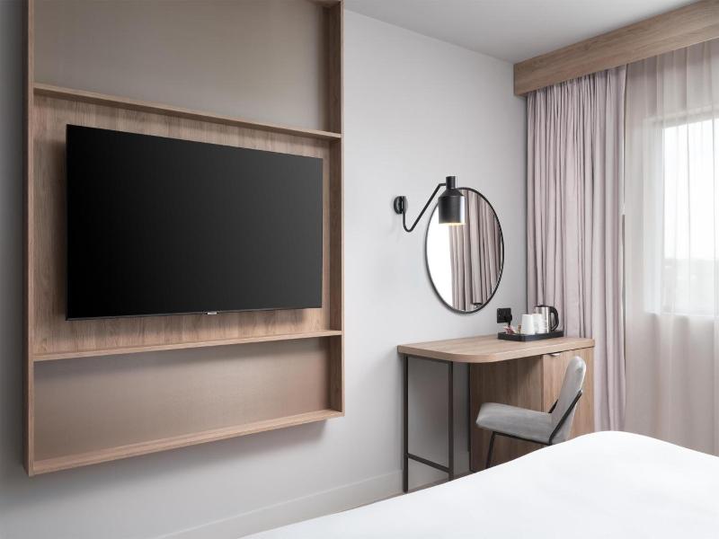 Hilton Garden Inn Silverstone image