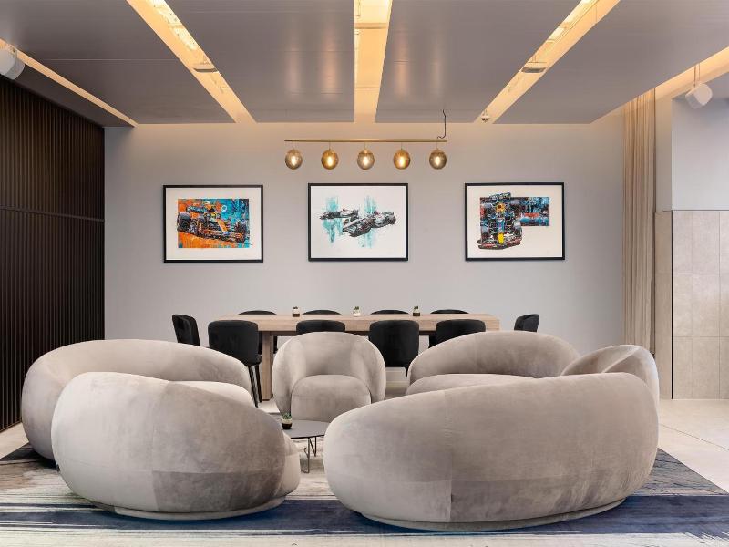 Hilton Garden Inn Silverstone image