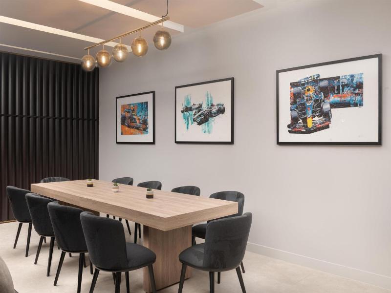 Hilton Garden Inn Silverstone image