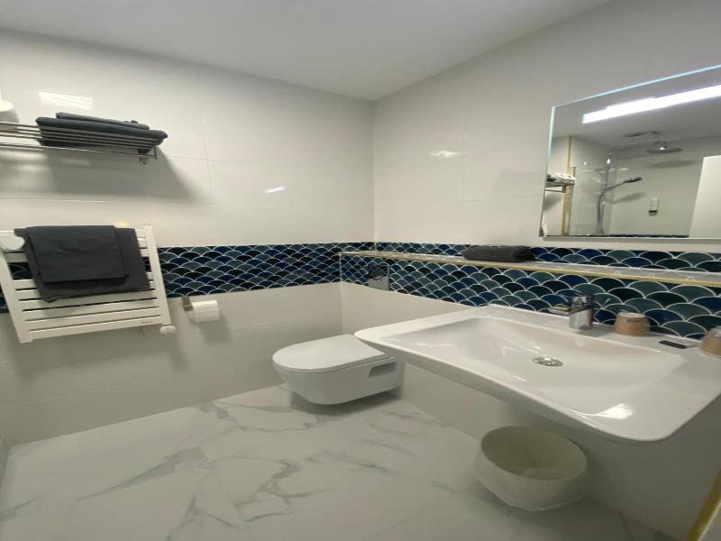 La Glycine Hotel Spa Et Bien Etre image