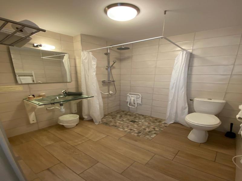 La Glycine Hotel Spa Et Bien Etre image