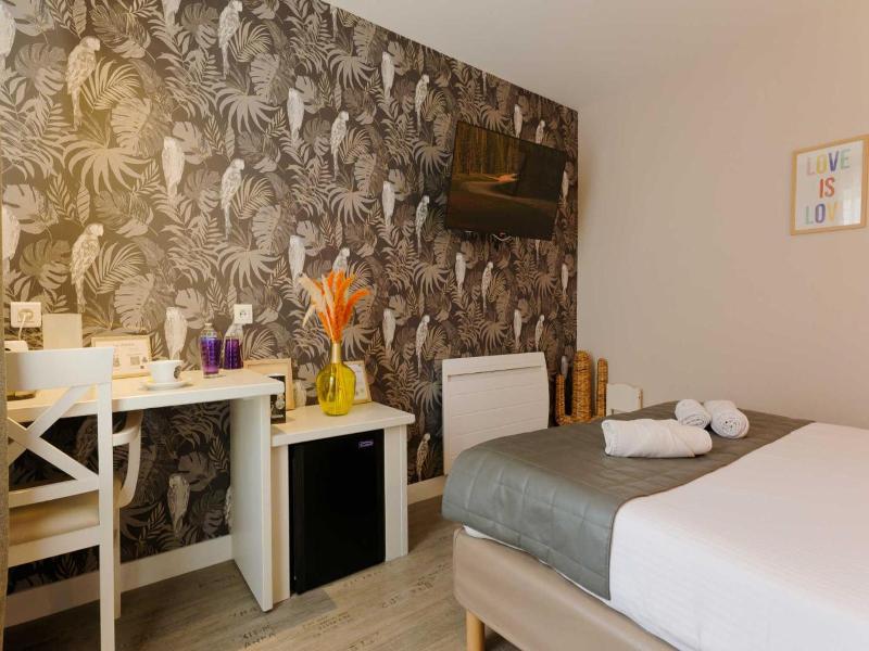 La Glycine Hotel Spa Et Bien Etre image