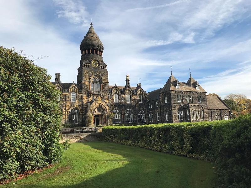 Hinsley Hall image