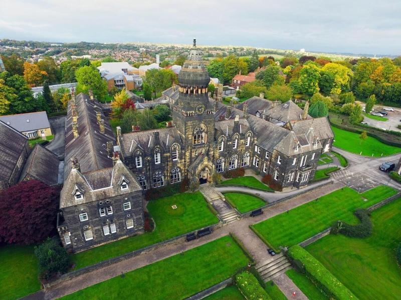 Hinsley Hall image