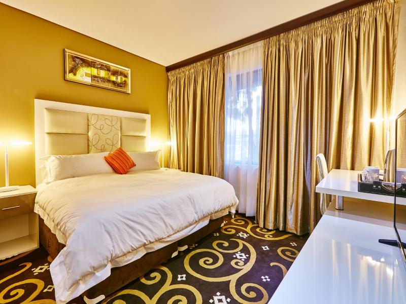 Palm Continental Hotel image