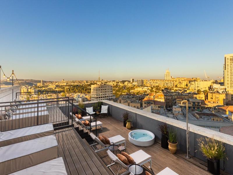 Brown Machne Yehuda image