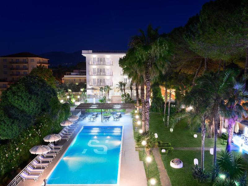 Hotel Sogaris image