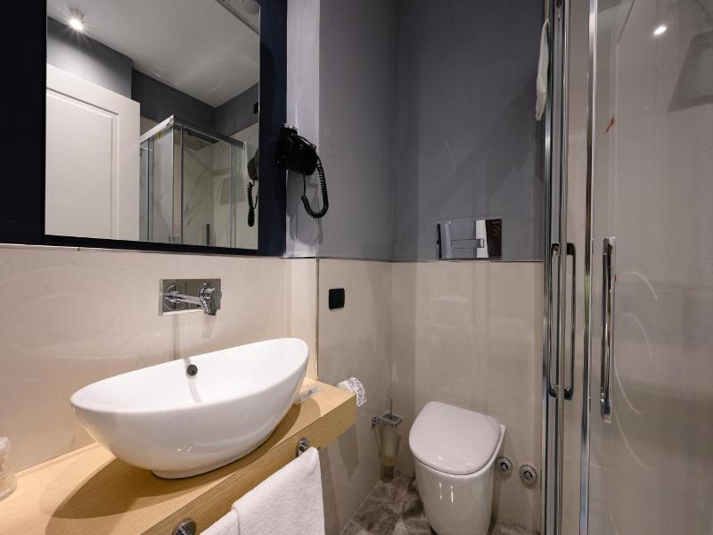 Hotel Sogaris image
