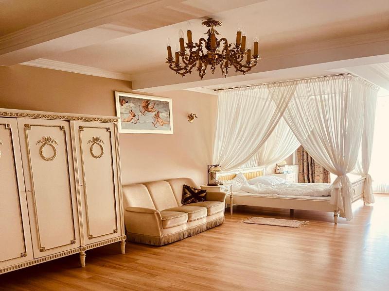 Palac Biedrusko image