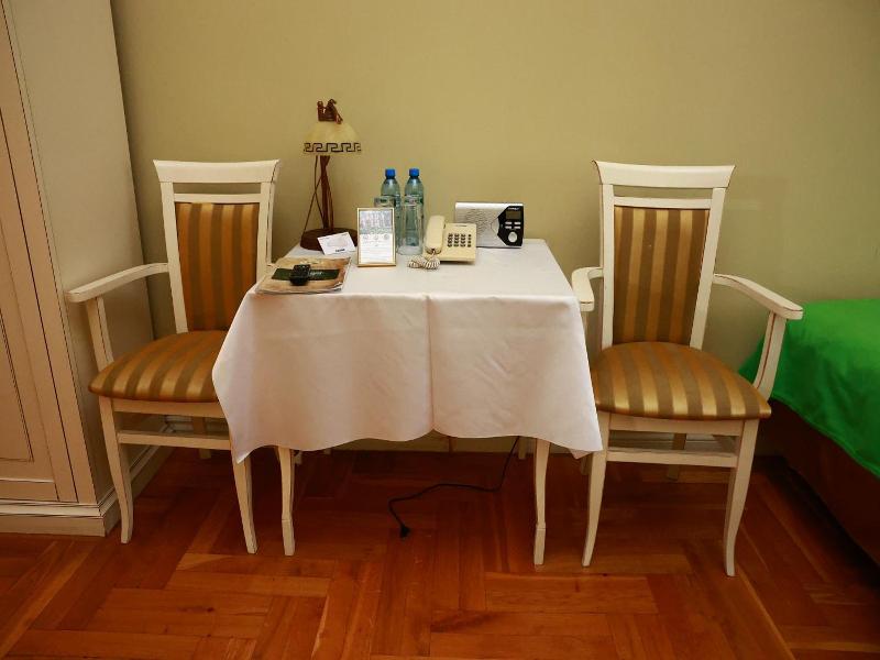 Palac Biedrusko image