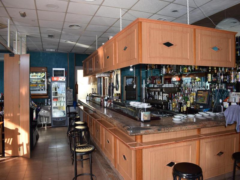 Hotel Los Leones El Mas Cercano A Warner image