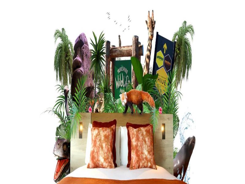 Hex Wildlife Hotel At Yorkshire Wildlife Park image