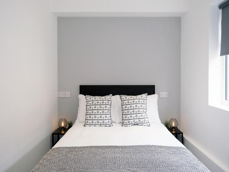 The Kop End Hotel By Serviced Living Liverpool