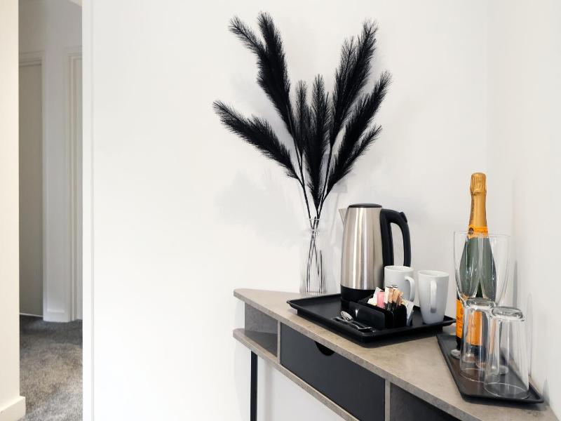 The Kop End Hotel By Serviced Living Liverpool