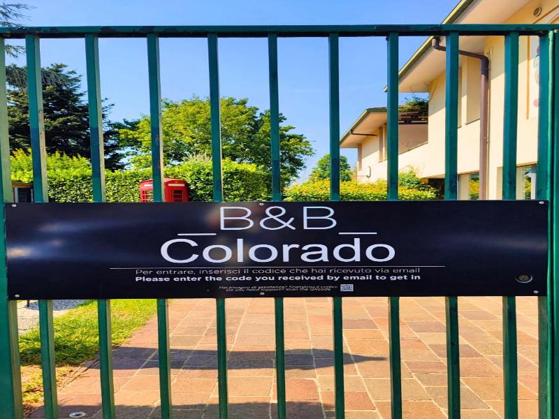 B B Colorado image