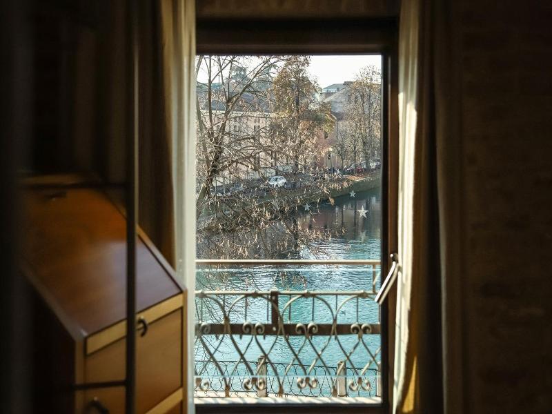 Locanda Ponte Dante image