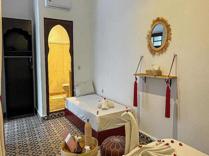 Riad Fleur De Sable image