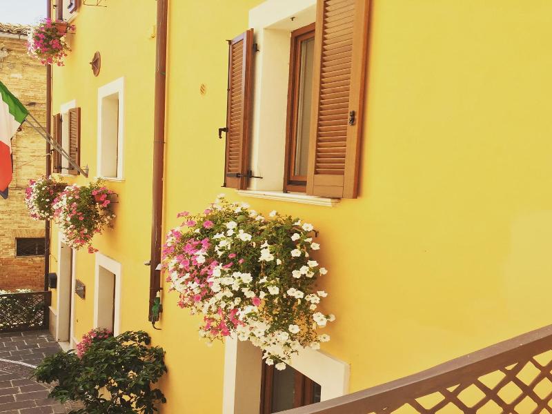 Antico Borgo Chieti image