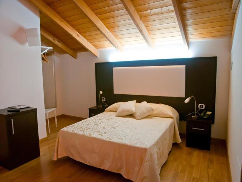 Antico Borgo Chieti image