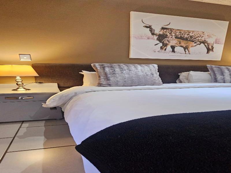 Lion Lodge image