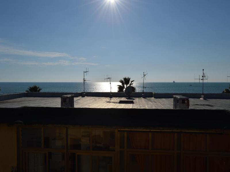 B B Al Golfo image