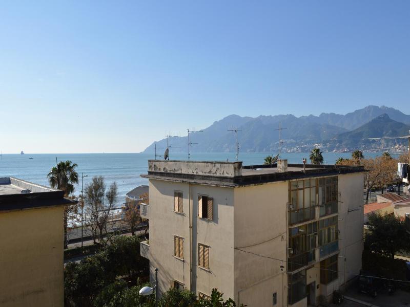 B B Al Golfo image