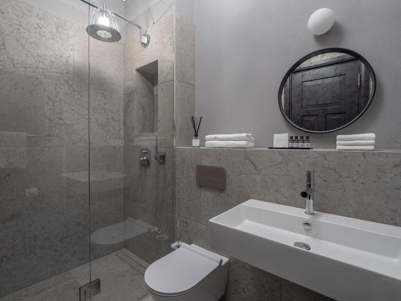 Boutique Hotel Rosenplv Nter image