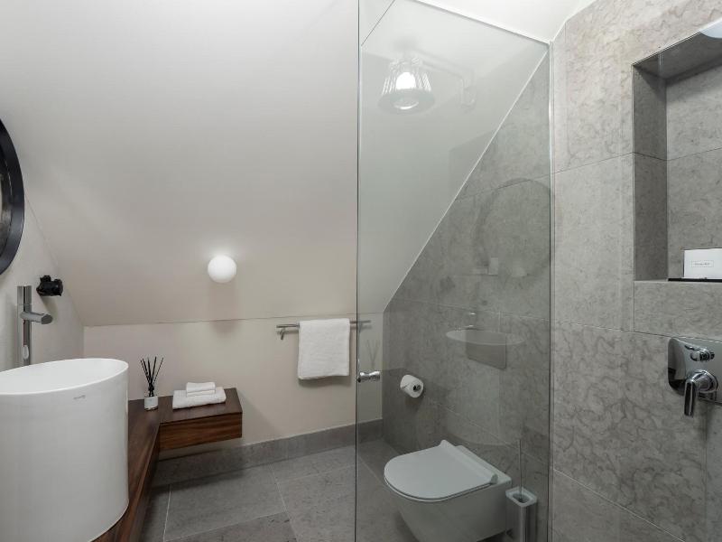 Boutique Hotel Rosenplv Nter image