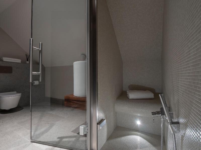 Boutique Hotel Rosenplv Nter image