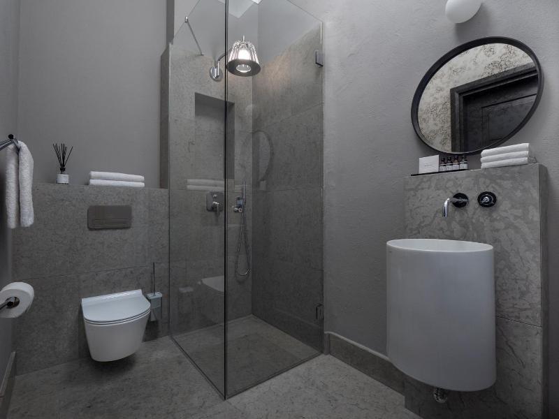 Boutique Hotel Rosenplv Nter image