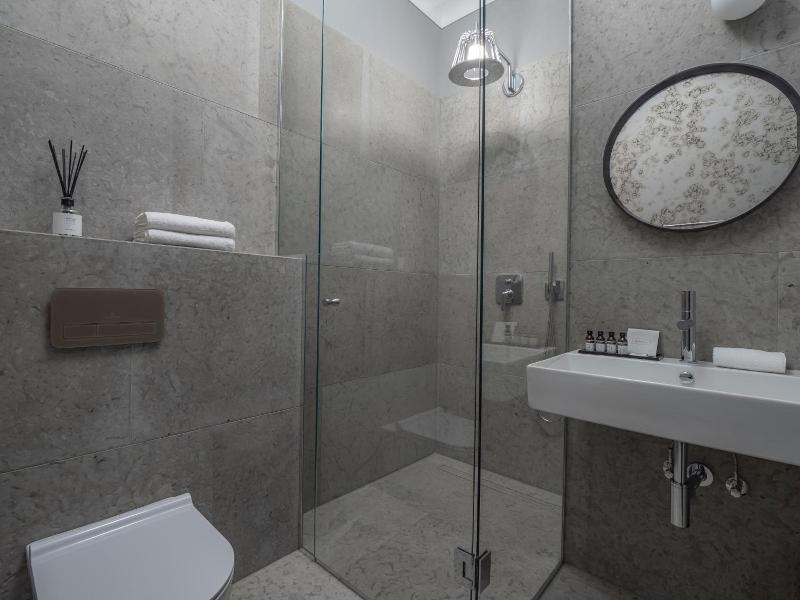 Boutique Hotel Rosenplv Nter image