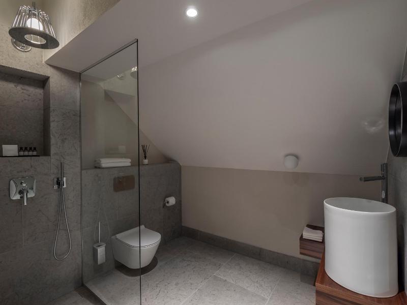 Boutique Hotel Rosenplv Nter image