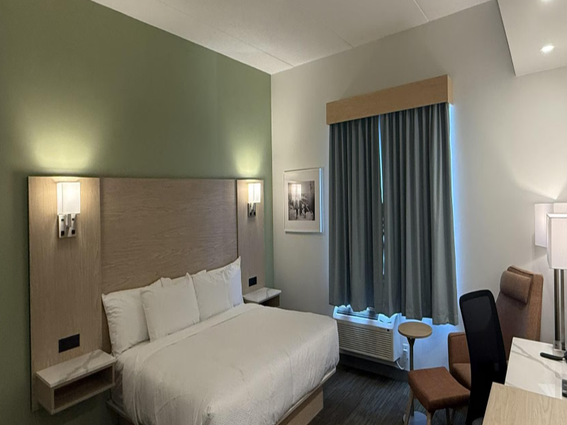 Best Western Plus Kawartha Lakes Hotel & Suites image
