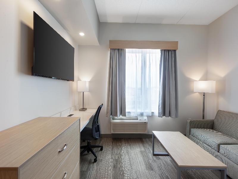 Best Western Plus Kawartha Lakes Hotel & Suites image