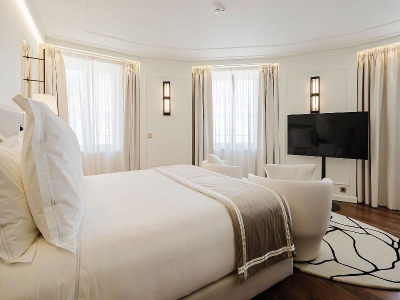Lisbon Chiado Hotel & Spa image