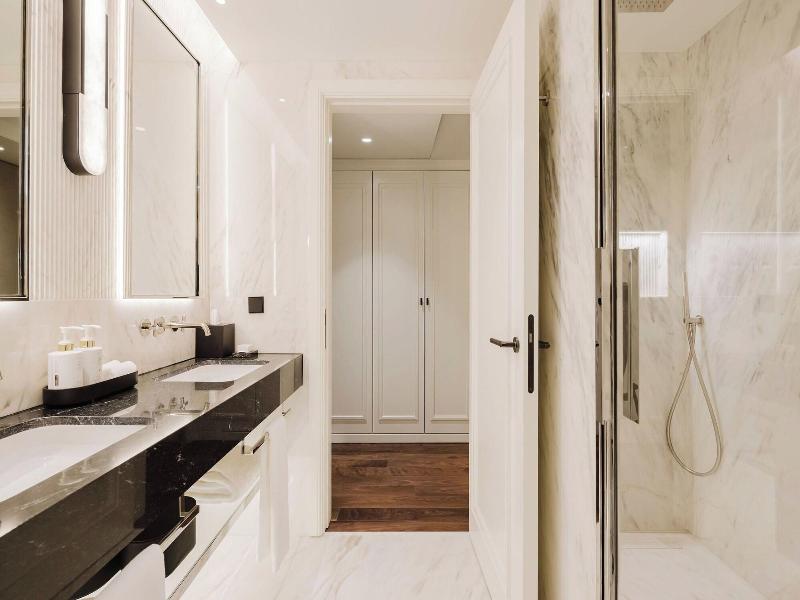 Lisbon Chiado Hotel & Spa image