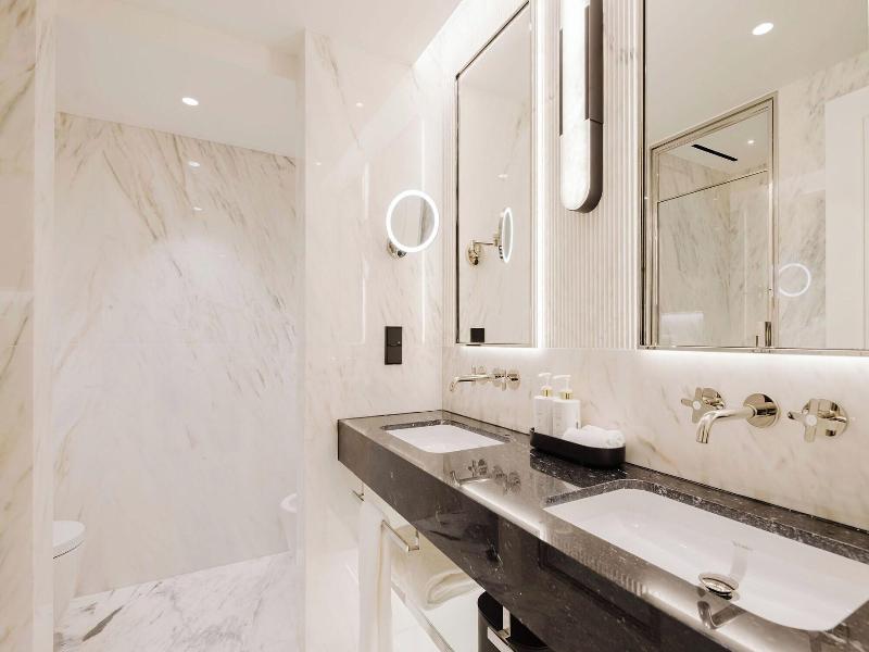 Lisbon Chiado Hotel & Spa image