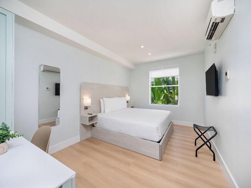 Casa Collins image