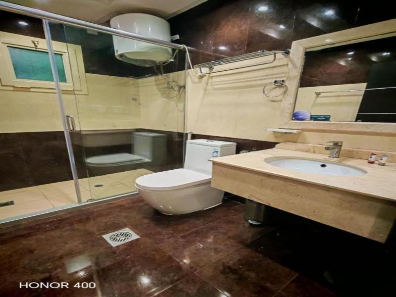 Golden Rose Hotel image