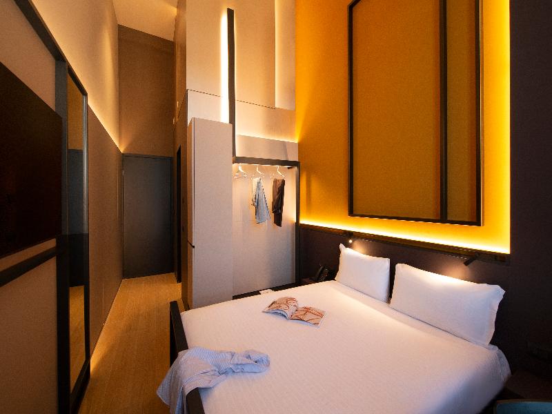Breda Suites Hotel Milano image
