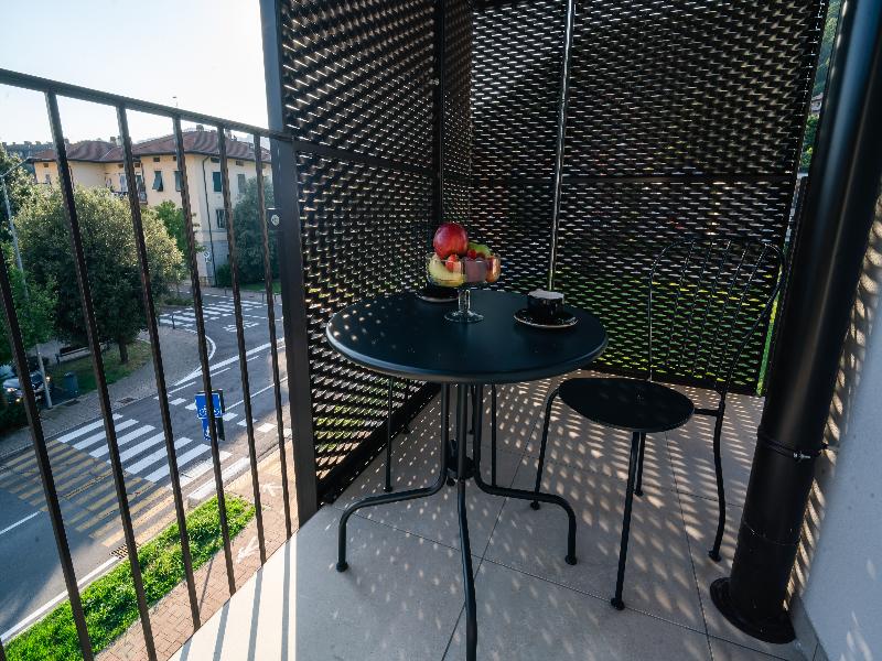 Phi Apartments Bergamo image