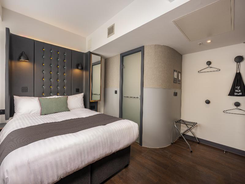 Point A Hotel Edinburgh, St Andrew Square image
