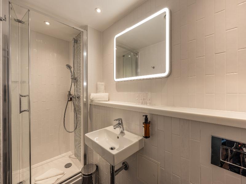 Point A Hotel Edinburgh, St Andrew Square image