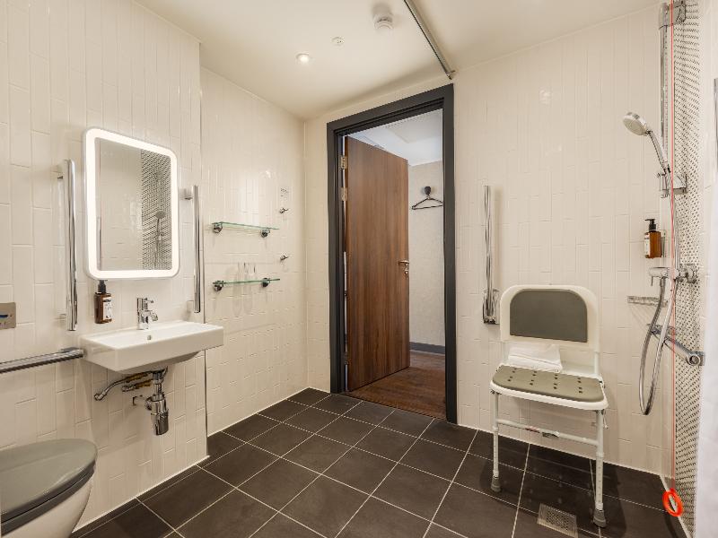 Point A Hotel Edinburgh, St Andrew Square image