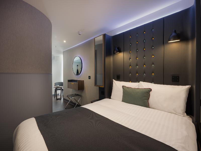 Point A Hotel Edinburgh, St Andrew Square image